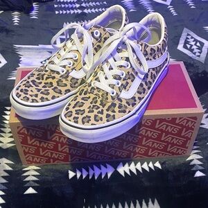 Vans Women's Wild Leopard Sneakers